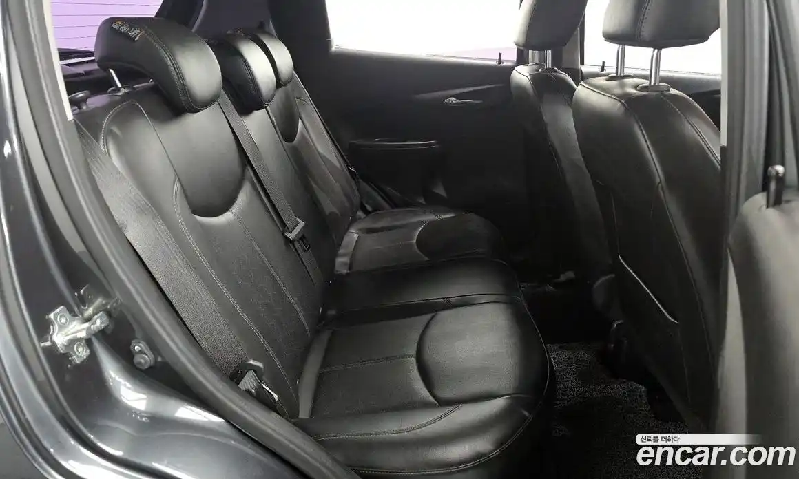 Chevrolet Spark 2016 1.0 автомат (гидро), фото 17