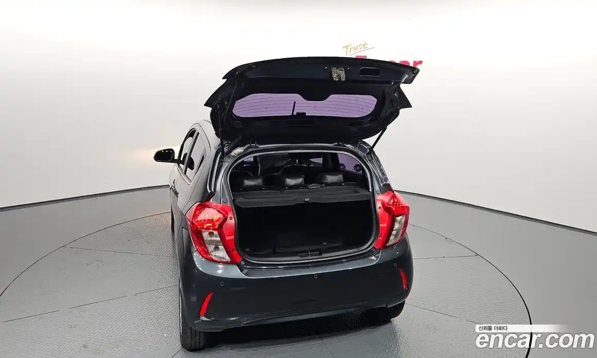 Chevrolet Spark 2016 1.0 автомат (гидро), фото 26