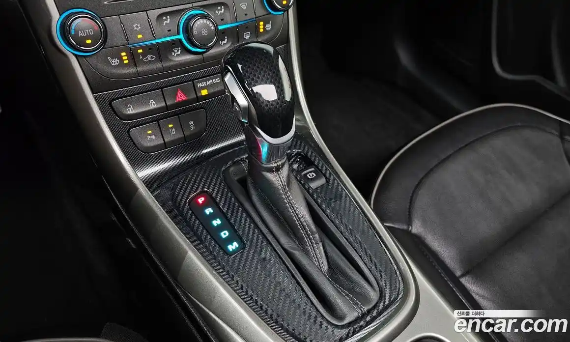 Chevrolet Malibu 2013 2.0 автомат (гидро), фото 9