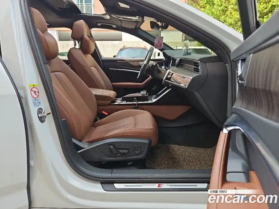 Audi A6 2021 2.0 автомат (гидро), фото 18