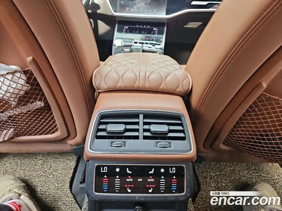 Audi A6 2021 2.0 автомат (гидро), фото 20