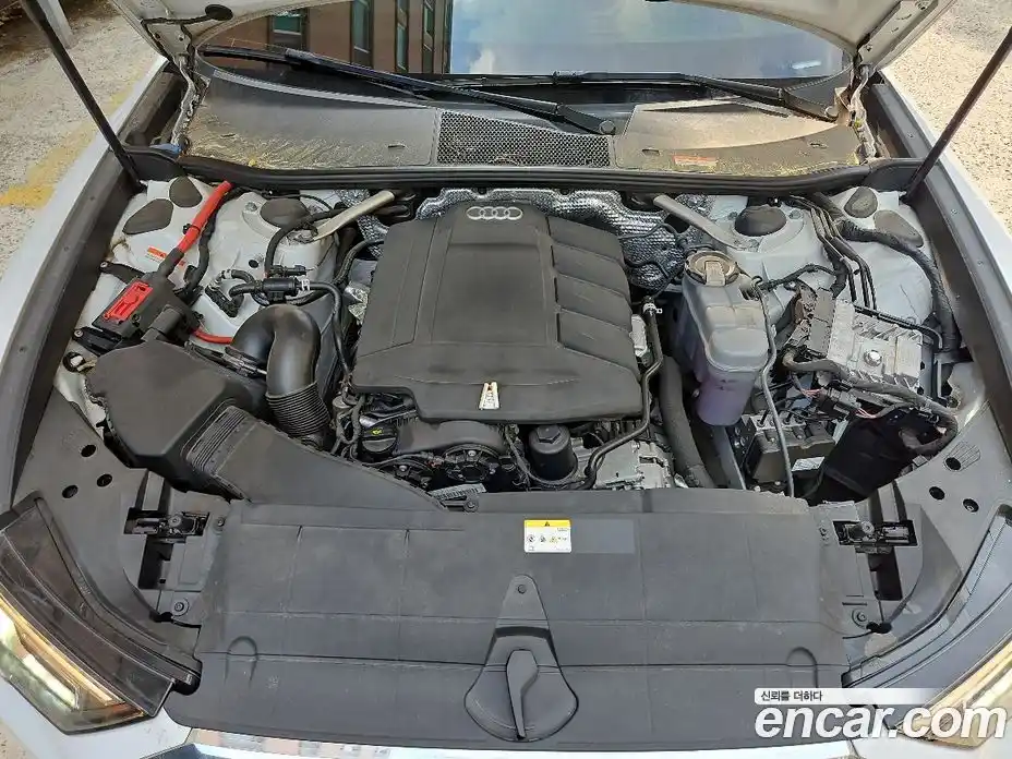 Audi A6 2021 2.0 автомат (гидро), фото 8