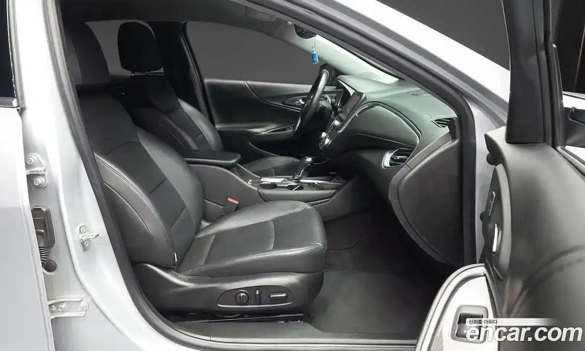 Chevrolet Malibu 2016 2.0 автомат (гидро), фото 11