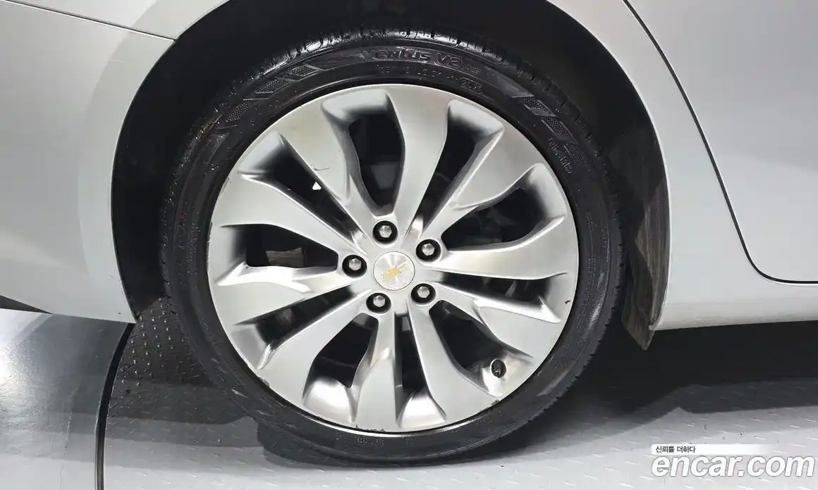 Chevrolet Malibu 2016 2.0 автомат (гидро), фото 5