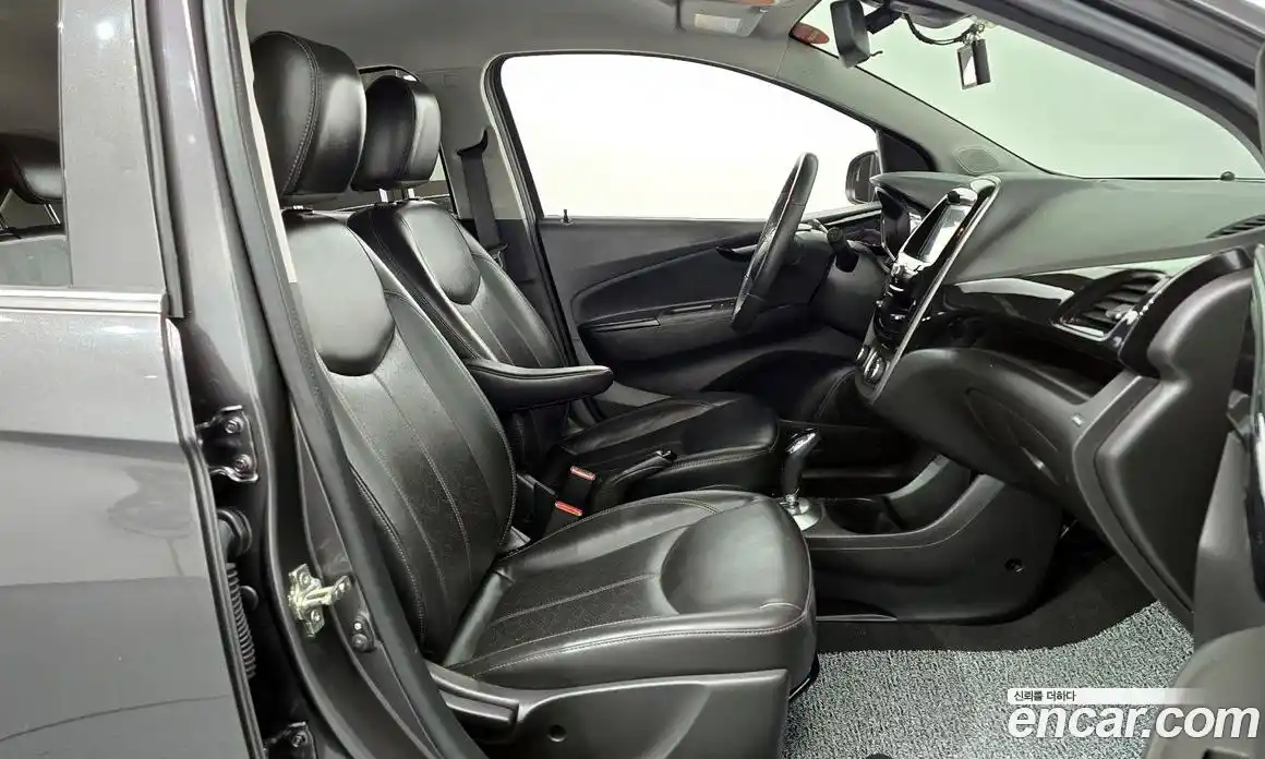Chevrolet Spark 2016 1.0 автомат (гидро), фото 16