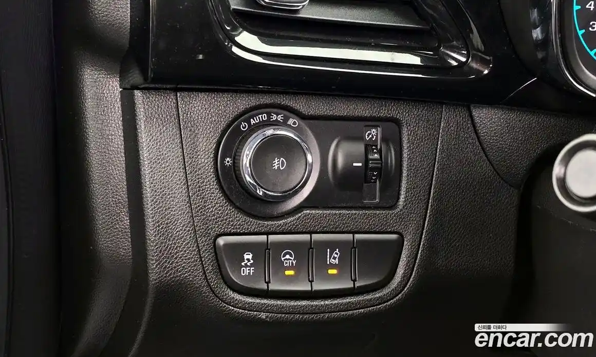 Chevrolet Spark 2016 1.0 автомат (гидро), фото 19