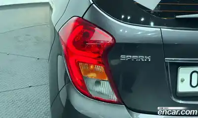 Chevrolet Spark 2016 1.0 автомат (гидро), миниатюра 9
