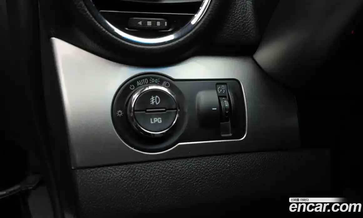 Chevrolet Orlando 2013 2.0 автомат (гидро), фото 16