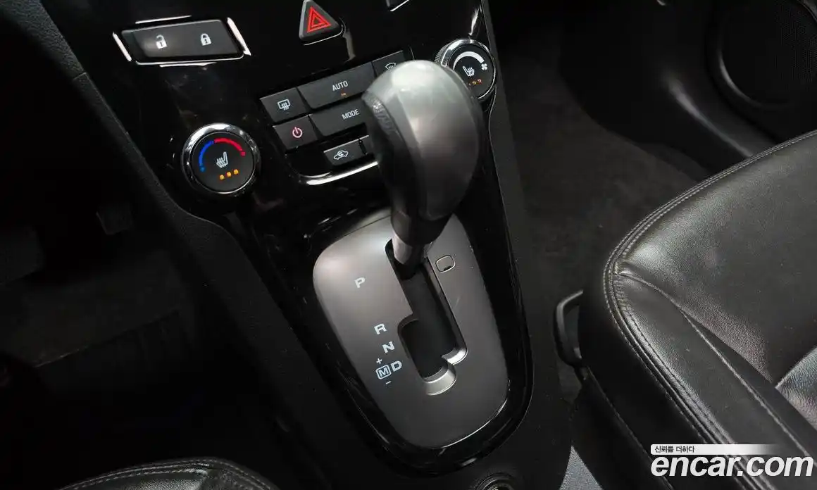 Chevrolet Orlando 2013 2.0 автомат (гидро), фото 9