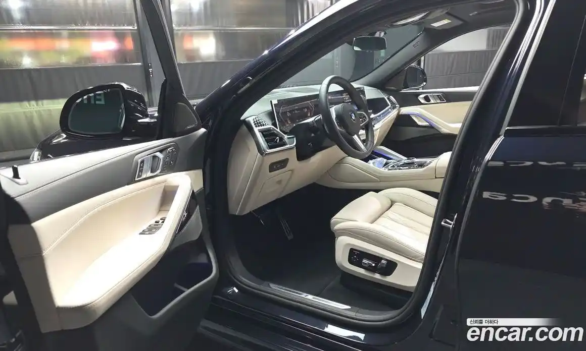 BMW X6 2025 3.0 автомат (гидро), фото 13
