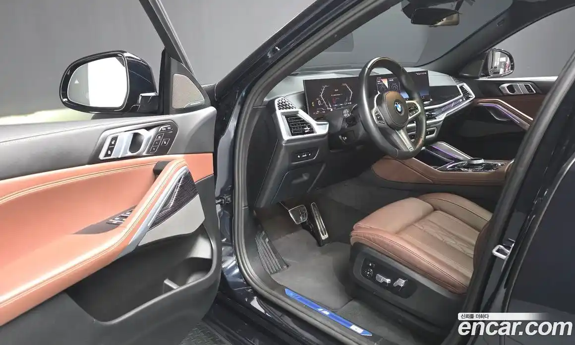 BMW X6 2024 3.0 автомат (гидро), фото 13