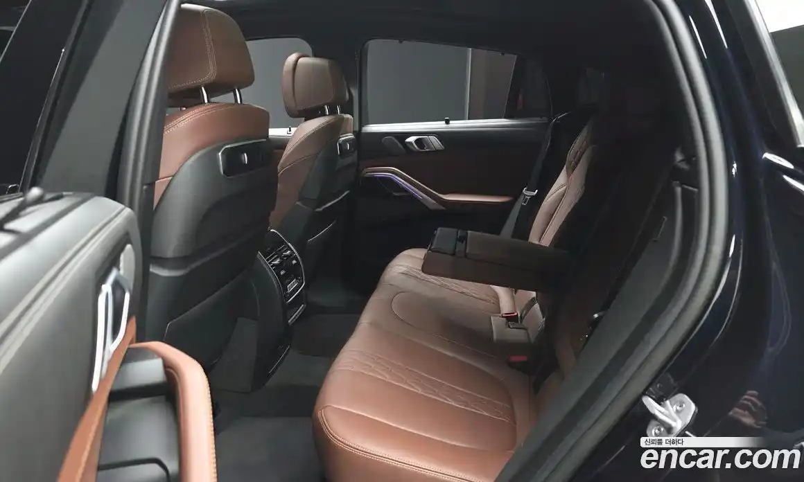 BMW X6 2024 3.0 автомат (гидро), фото 17