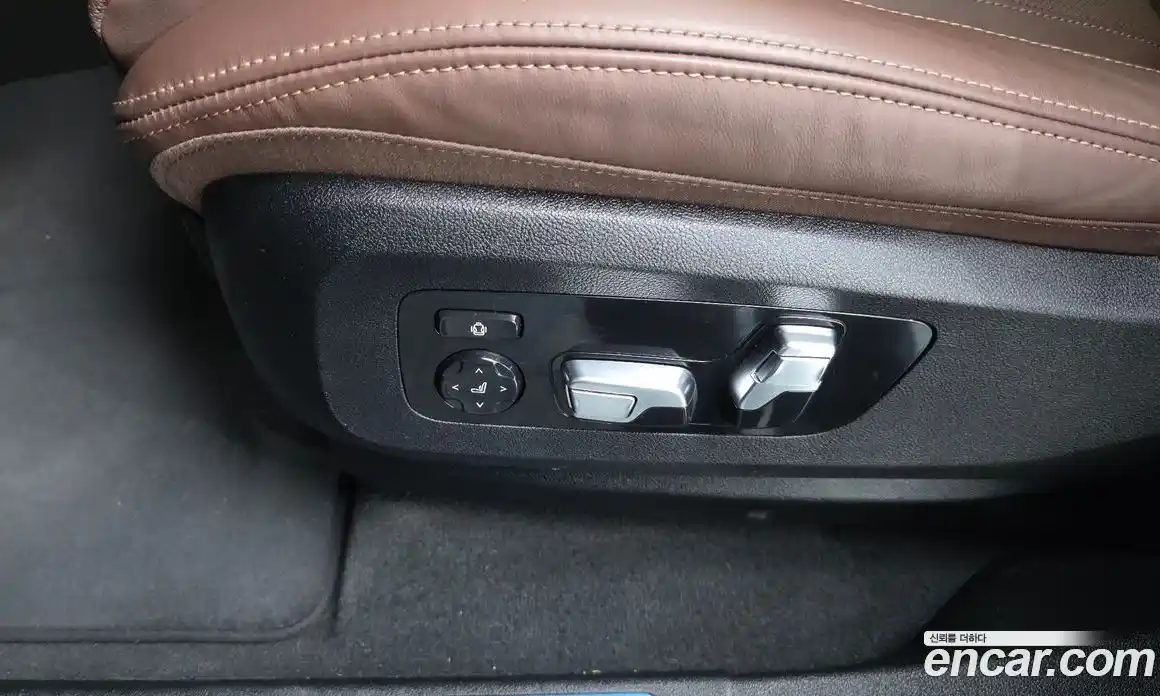 BMW X6 2024 3.0 автомат (гидро), фото 30
