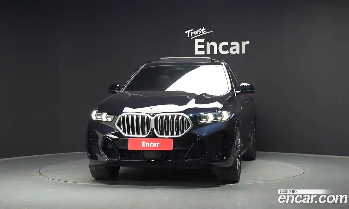 BMW X6 2024 3.0 автомат (гидро), фото 3