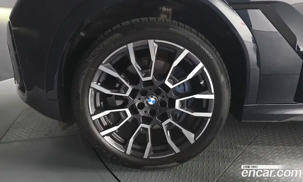 BMW X6 2024 3.0 автомат (гидро), фото 5