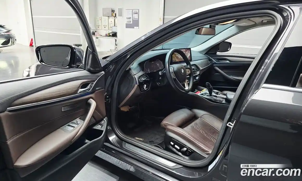 BMW 5 серия 2020 2.0 автомат (гидро), фото 13