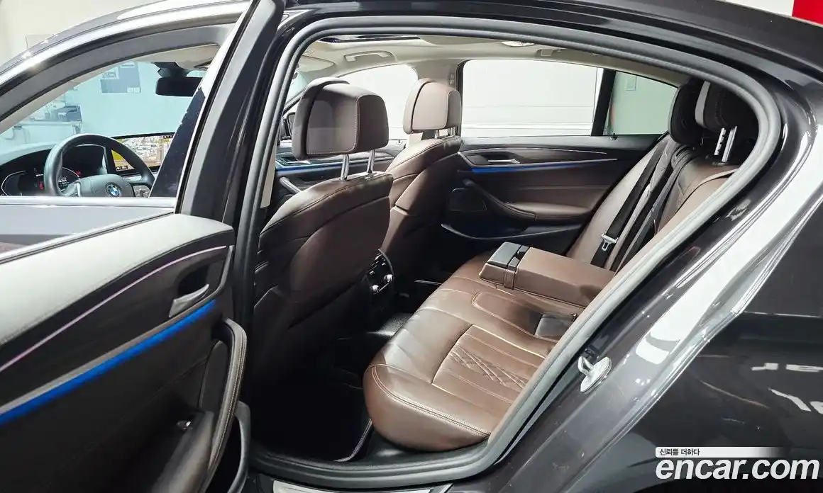 BMW 5 серия 2020 2.0 автомат (гидро), фото 17
