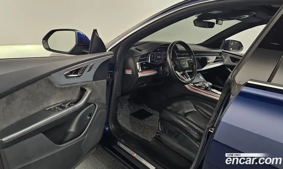 Audi Q8 2020 3.0 автомат (гидро), фото 13