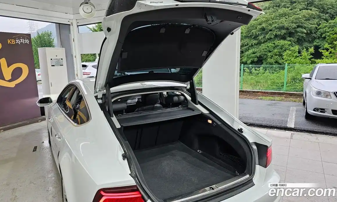 Audi A7 2015 3.0 автомат (гидро), фото 20