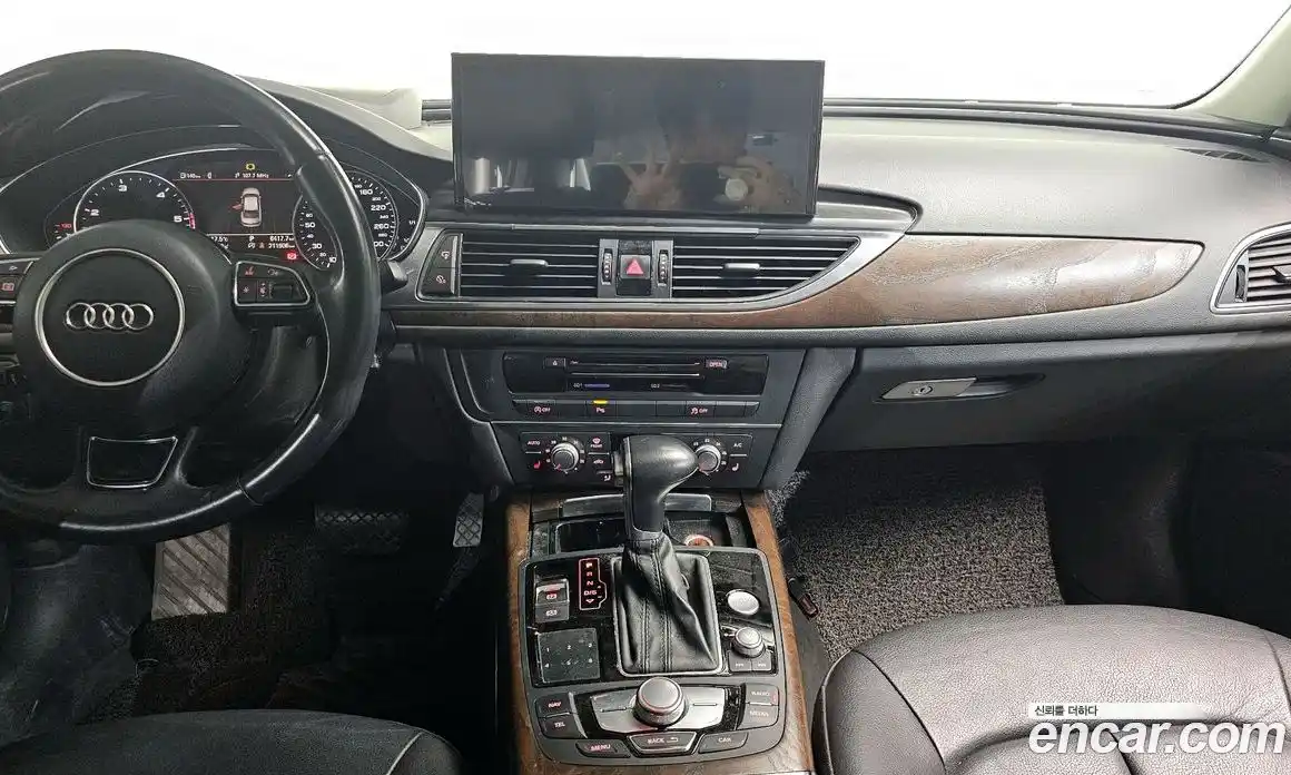 Audi A6 2015 2.0 автомат (гидро), фото 13
