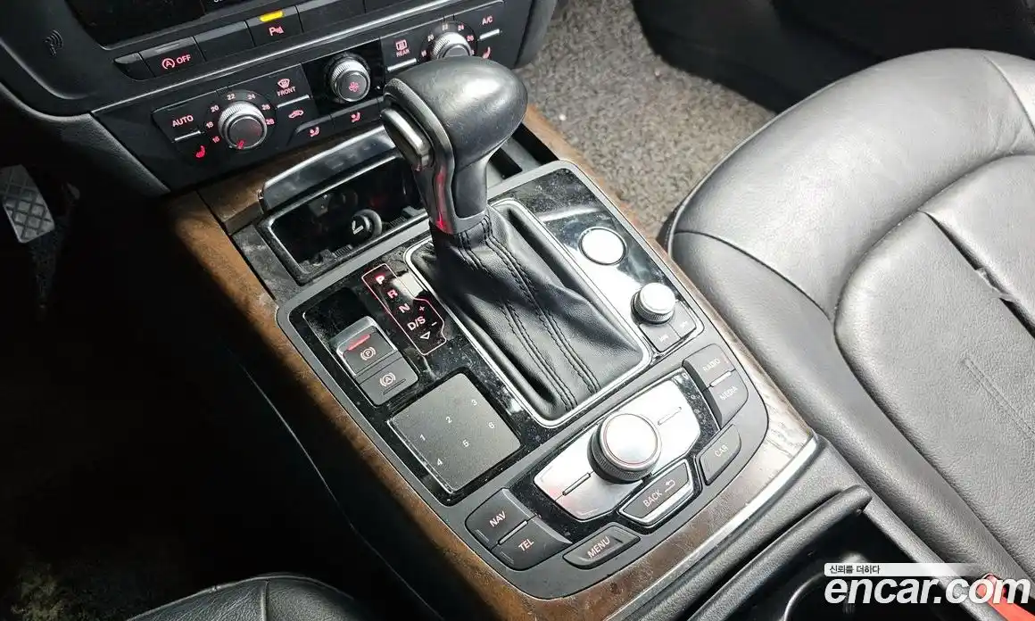Audi A6 2015 2.0 автомат (гидро), фото 9