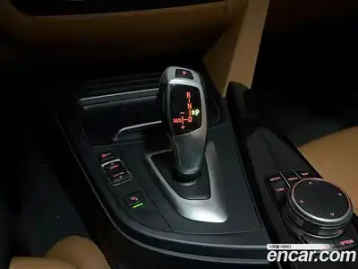BMW 3 серия 2017 2.0 автомат (гидро), миниатюра 9