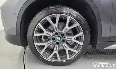 BMW X1 2022 2.0 автомат (гидро), миниатюра 5