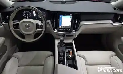 Volvo V60 2019 2.0 автомат (гидро), миниатюра 7