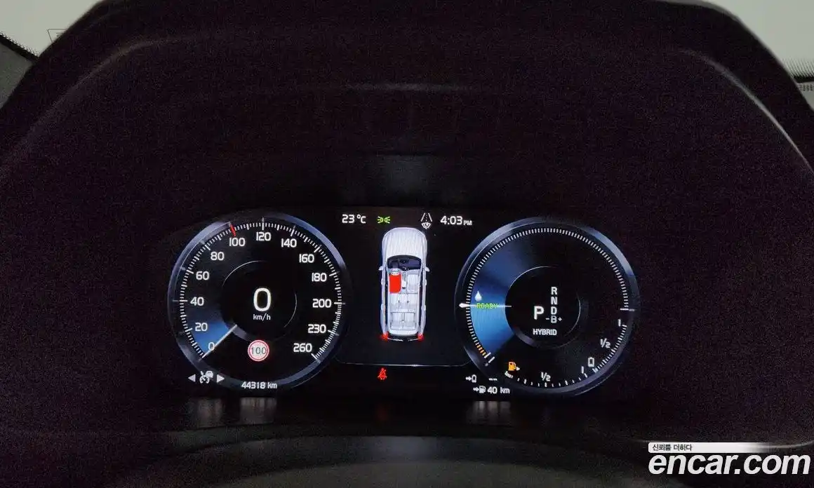 Volvo XC90 2020 2.0 автомат (гидро), фото 8