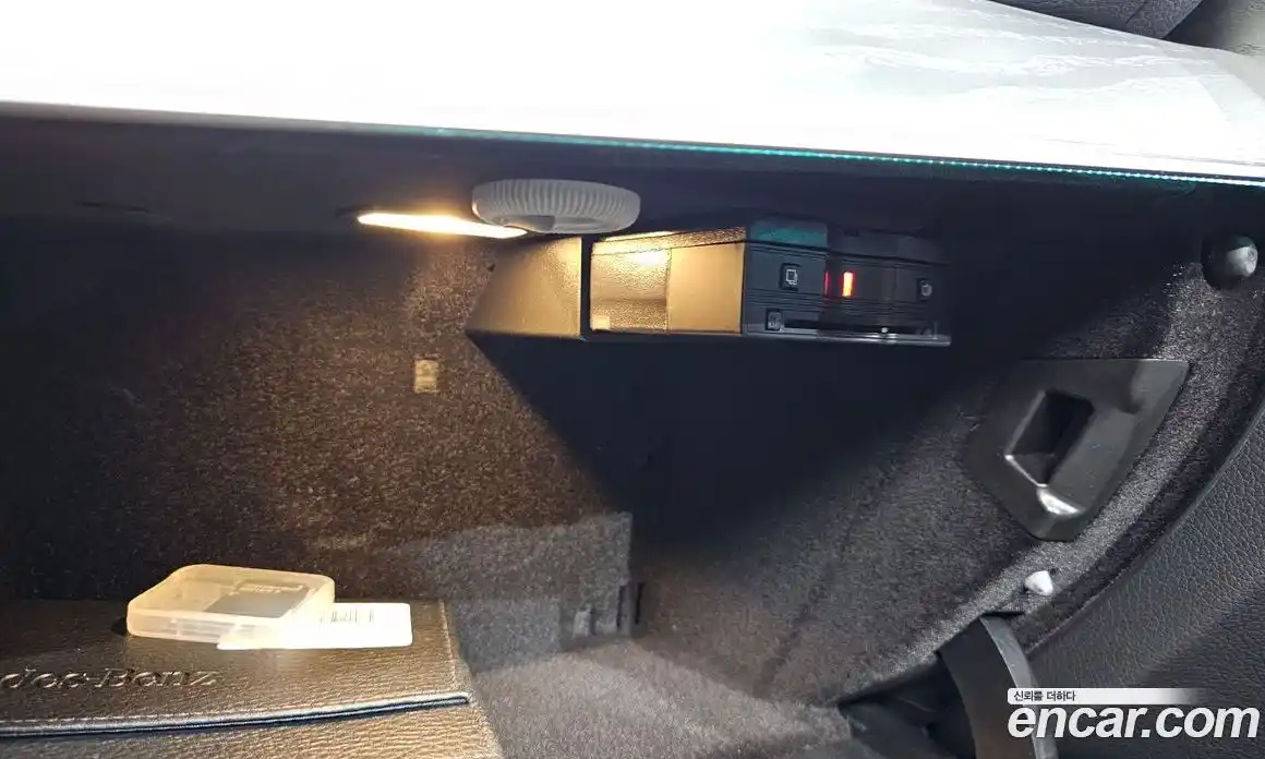 Mercedes-Benz E-Class 2022 2.0 автомат (гидро), фото 29