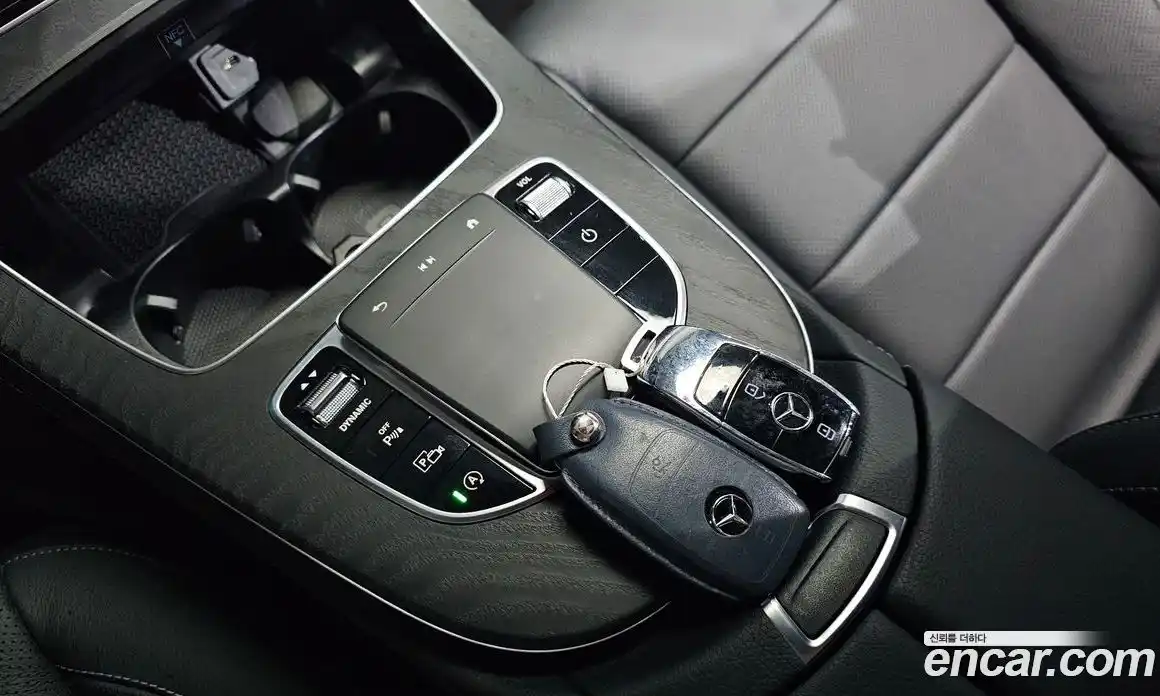 Mercedes-Benz E-Class 2022 2.0 автомат (гидро), фото 30
