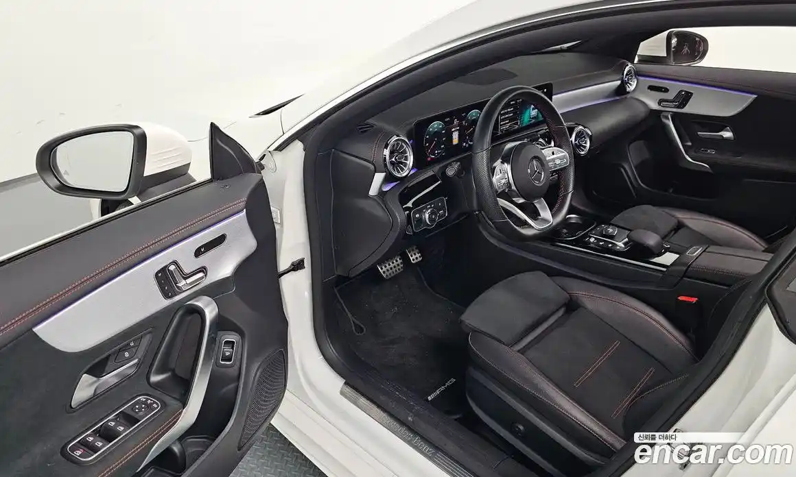 Mercedes-Benz CLA-Class 2021 2.0 гидро, фото 13