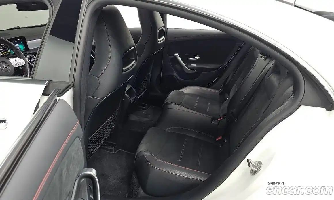 Mercedes-Benz CLA-Class 2021 2.0 гидро, фото 16