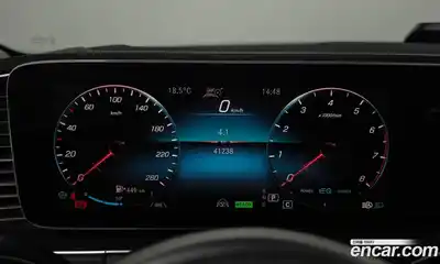 Mercedes-Benz GLE-Class 2021 3.0 автомат (гидро), миниатюра 11