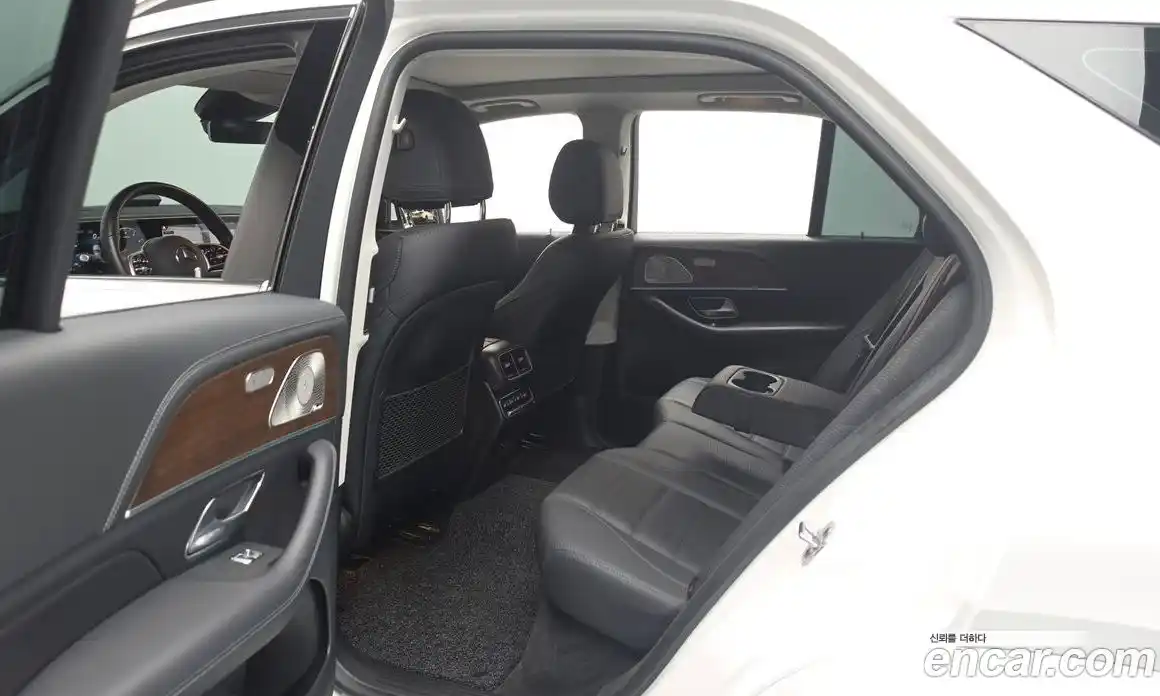 Mercedes-Benz GLE-Class 2021 3.0 автомат (гидро), фото 18