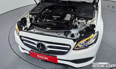 Mercedes-Benz E-Class 2017 2.0 автомат (гидро), миниатюра 6