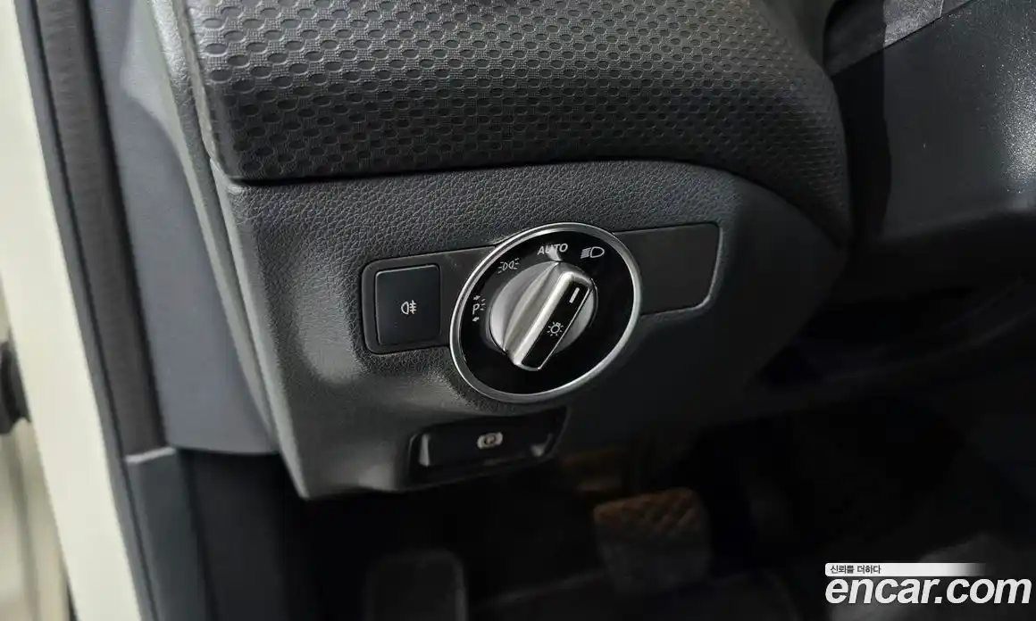Mercedes-Benz A-Class 2016 1.6 гидро, фото 16