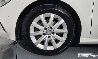 Mercedes-Benz A-Class 2016 1.6 гидро, миниатюра 5