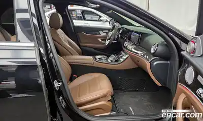 Mercedes-Benz E-Class 2019 4.0 гидро, миниатюра 11 Mercedes-Benz E-Class 2019 4.0 гидро, миниатюра 11