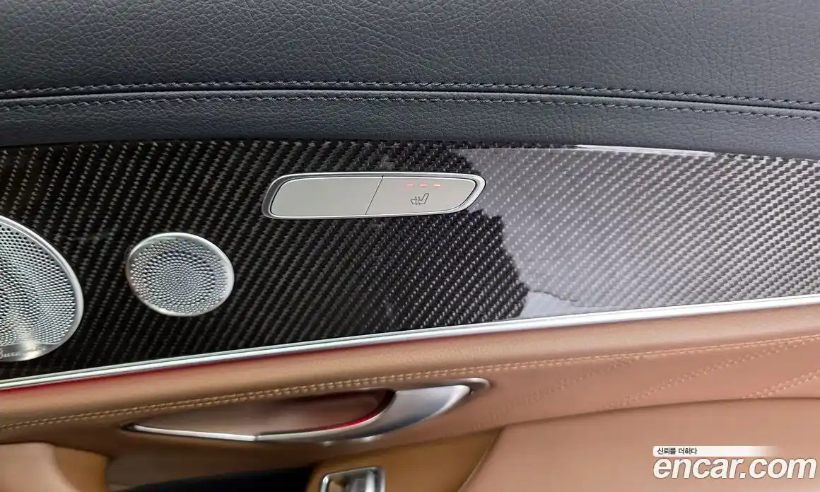 Mercedes-Benz E-Class 2019 4.0 гидро, фото 18 Mercedes-Benz E-Class 2019 4.0 гидро, фото 18