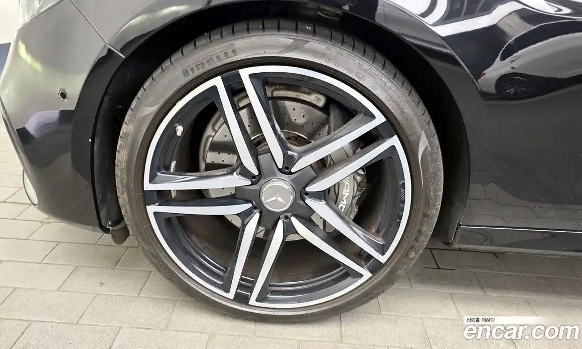 Mercedes-Benz E-Class 2019 4.0 гидро, фото 5 Mercedes-Benz E-Class 2019 4.0 гидро, фото 5