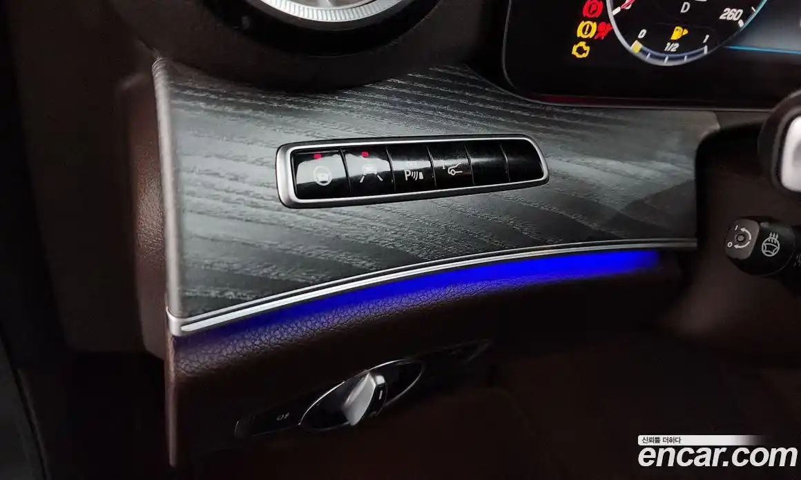 Mercedes-Benz CLS-Class 2019 2.9 гидро, фото 30 Mercedes-Benz CLS-Class 2019 2.9 гидро, фото 30