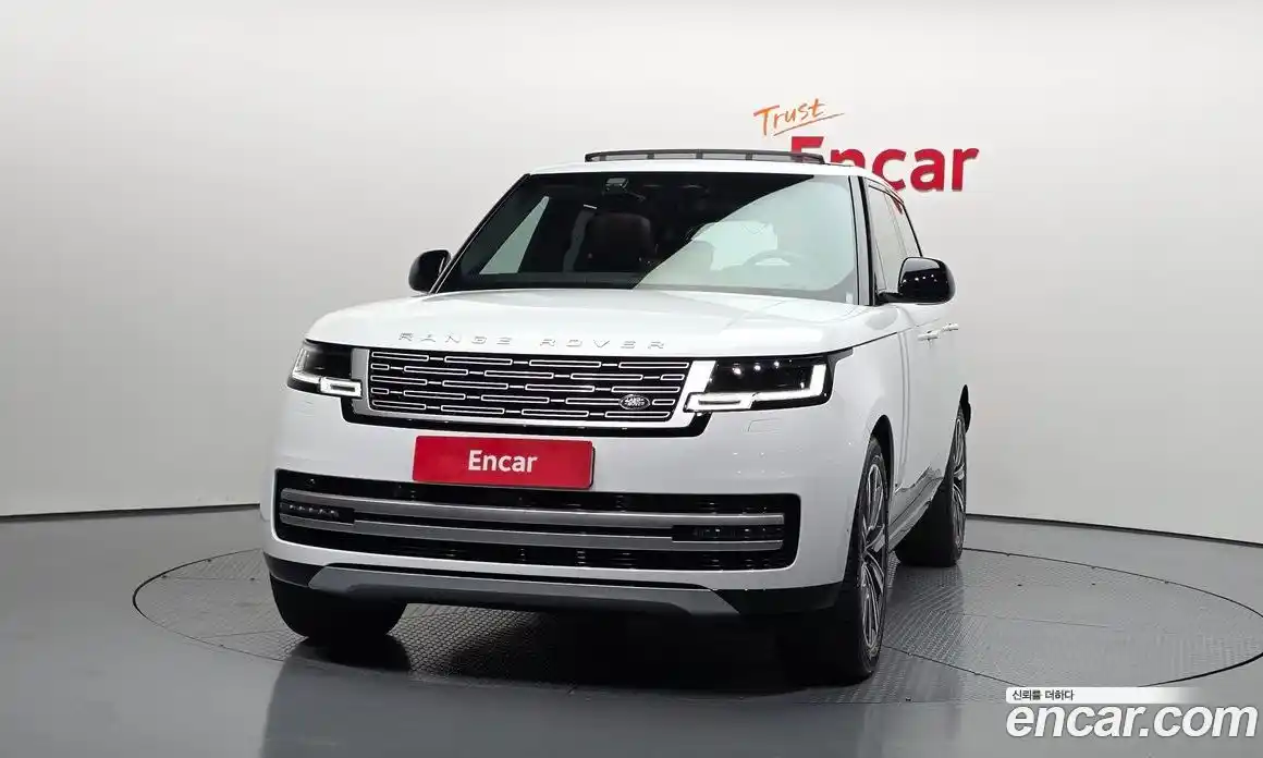 Land Rover Range Rover 2025 3.0 автомат (гидро), фото 3