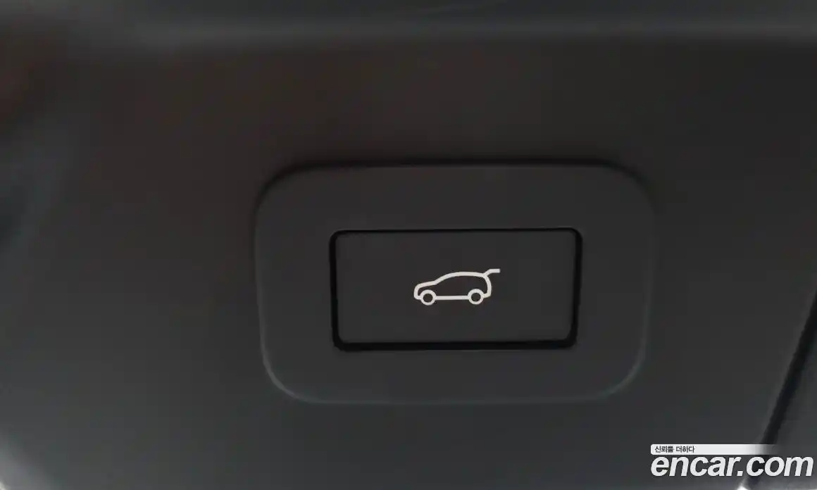 Land Rover Range Rover Velar 2025 3.0 автомат (гидро), фото 34