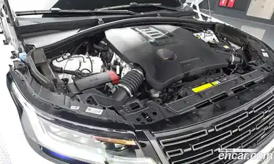 Land Rover Range Rover Velar 2025 3.0 автомат (гидро), миниатюра 6