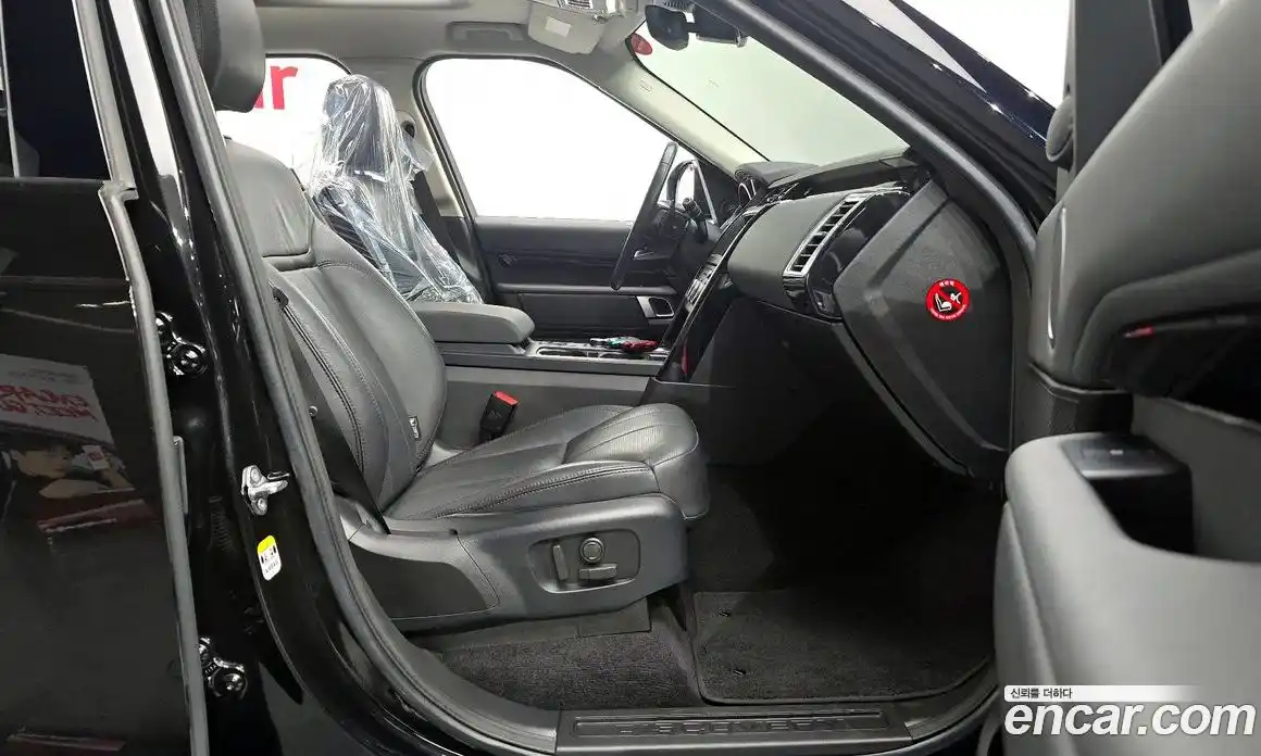 Land Rover Discovery 2018 2.0 автомат (гидро), фото 16