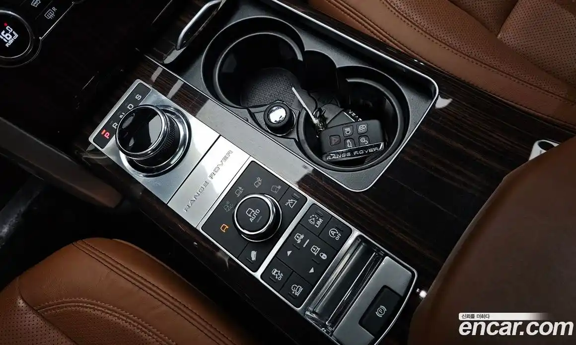 Land Rover Range Rover 2017 5.0 автомат (гидро), фото 12