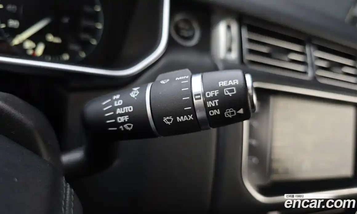 Land Rover Range Rover 2015 4.4 автомат (гидро), фото 15