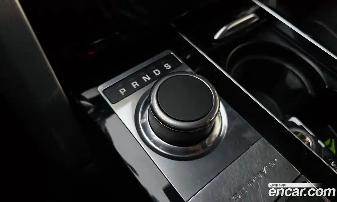 Land Rover Range Rover 2015 4.4 автомат (гидро), фото 9
