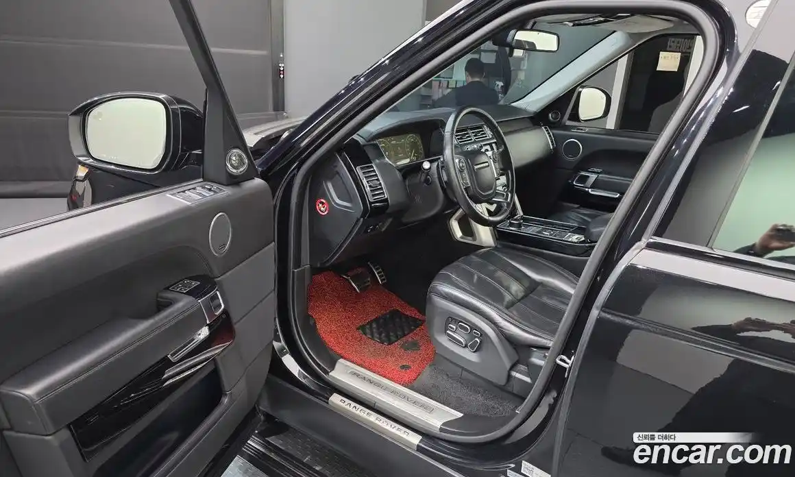 Land Rover Range Rover 2015 4.4 автомат (гидро), фото 10
